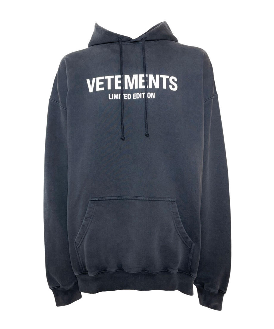 【VETEMENTS 】LIMITED EDITION hoodie